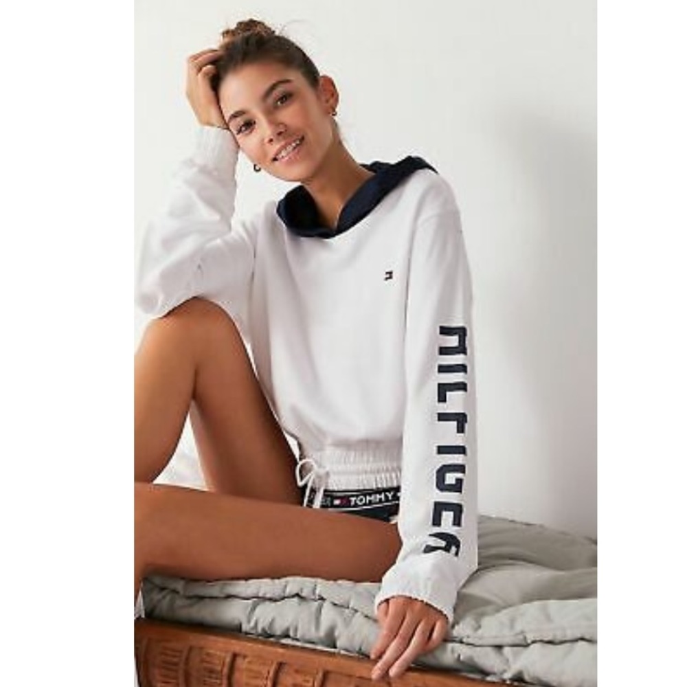 Tommy Hillfiger Crop Hoodie with Logo White Small